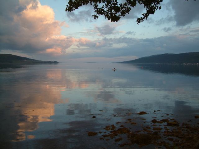 Kyles of Bute Self Catering | Shoreside Apartment in Tighnabruaich beautiful views sleeps 5