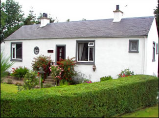 Self Catering Perthshire | Beautiful detached Country Cottage, Idyllic location sleeps 4 