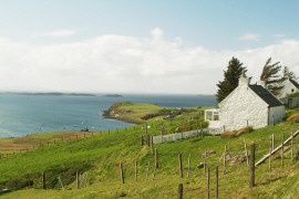 Isle of Skye Self Catering | Loch Bay Cottage Sleeps up to 6, Stove, Jacuzzi bath, Conservatory, Spectacular Sea Views