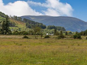 Riverside Highland Retreat Lodge